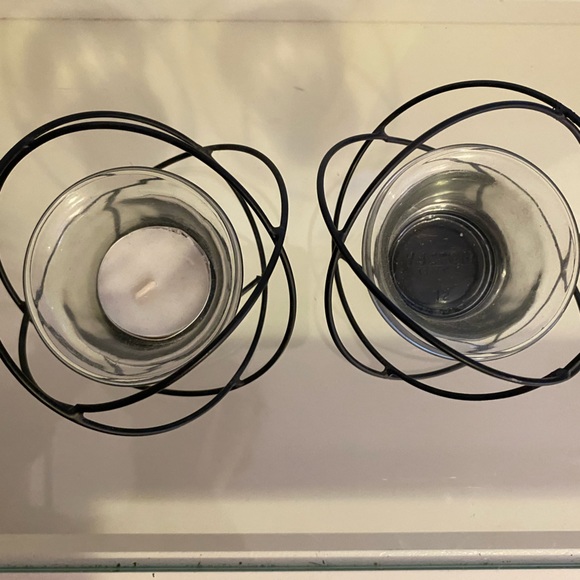 matching black candle holders - Picture 2 of 4